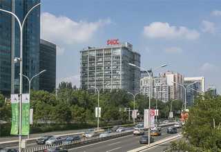 吉安透明屏LED显示屏亮度